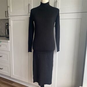 Ann Taylor Women's XS Black Midi Fitted Knitted Dress Formal